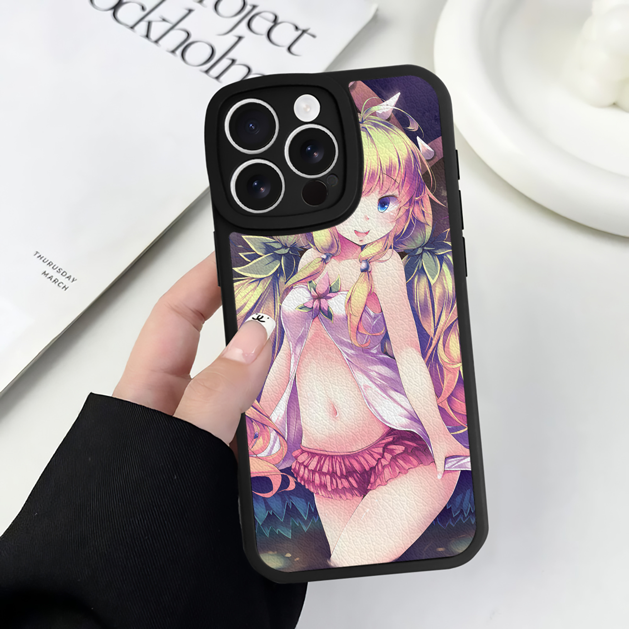 （画像用） 遊☆戯☆王 Yu-Gi-Oh! 【iPhone 16シリーズ対応】シリコンスマホケース（レザー調） 材質：シリコン
